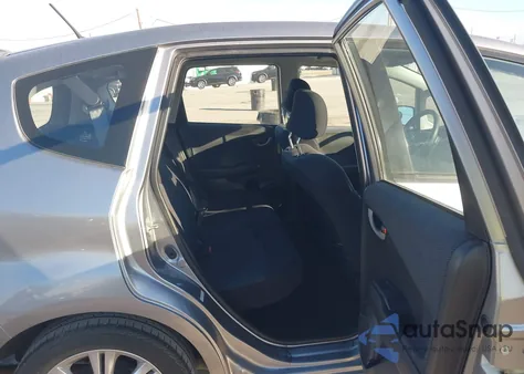 2009 Honda Fit Sport z USA, uszkodzony, nr VIN JHMGE88499S045556